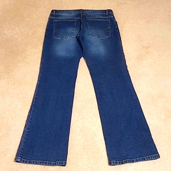 Vanity Collection Women's sz 8 Embellished Jeans NEW - Picture 5 of 8